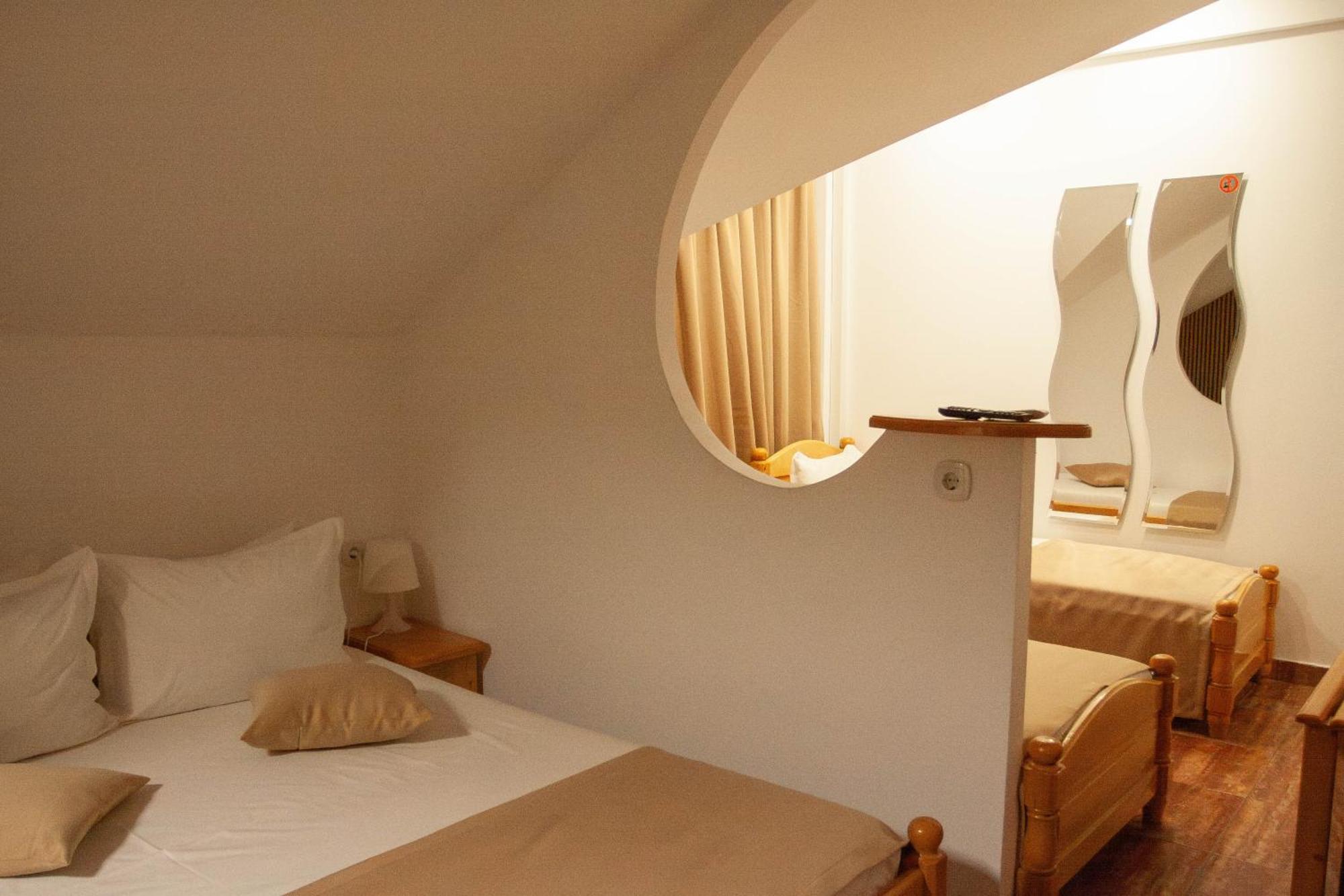 Steaua Apelor Family Resort Nufaru Ngoại thất bức ảnh