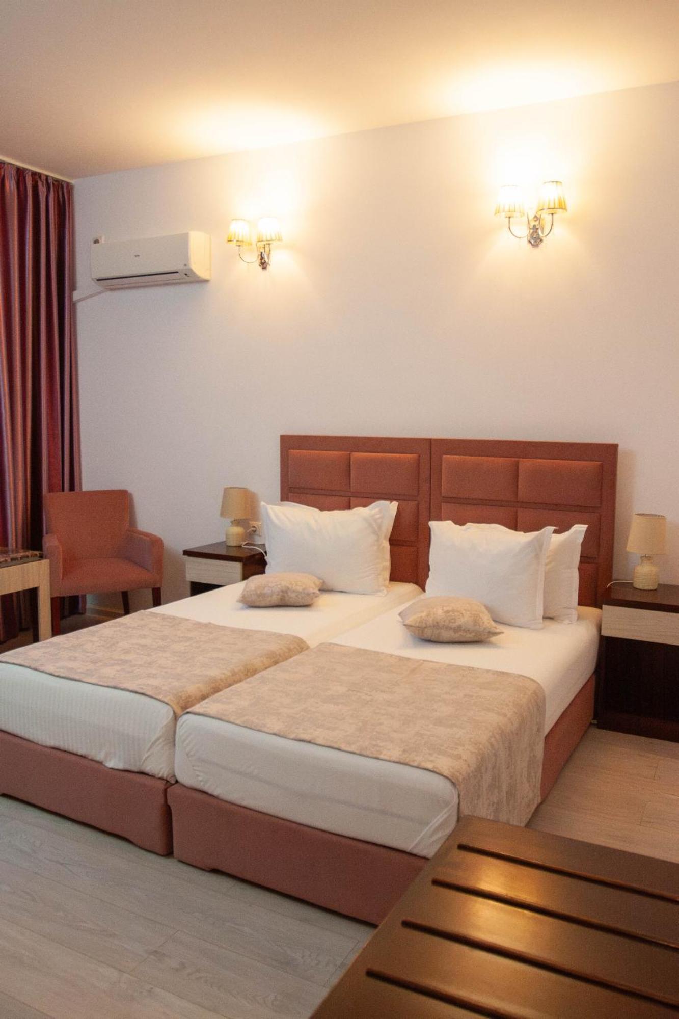 Steaua Apelor Family Resort Nufaru Ngoại thất bức ảnh