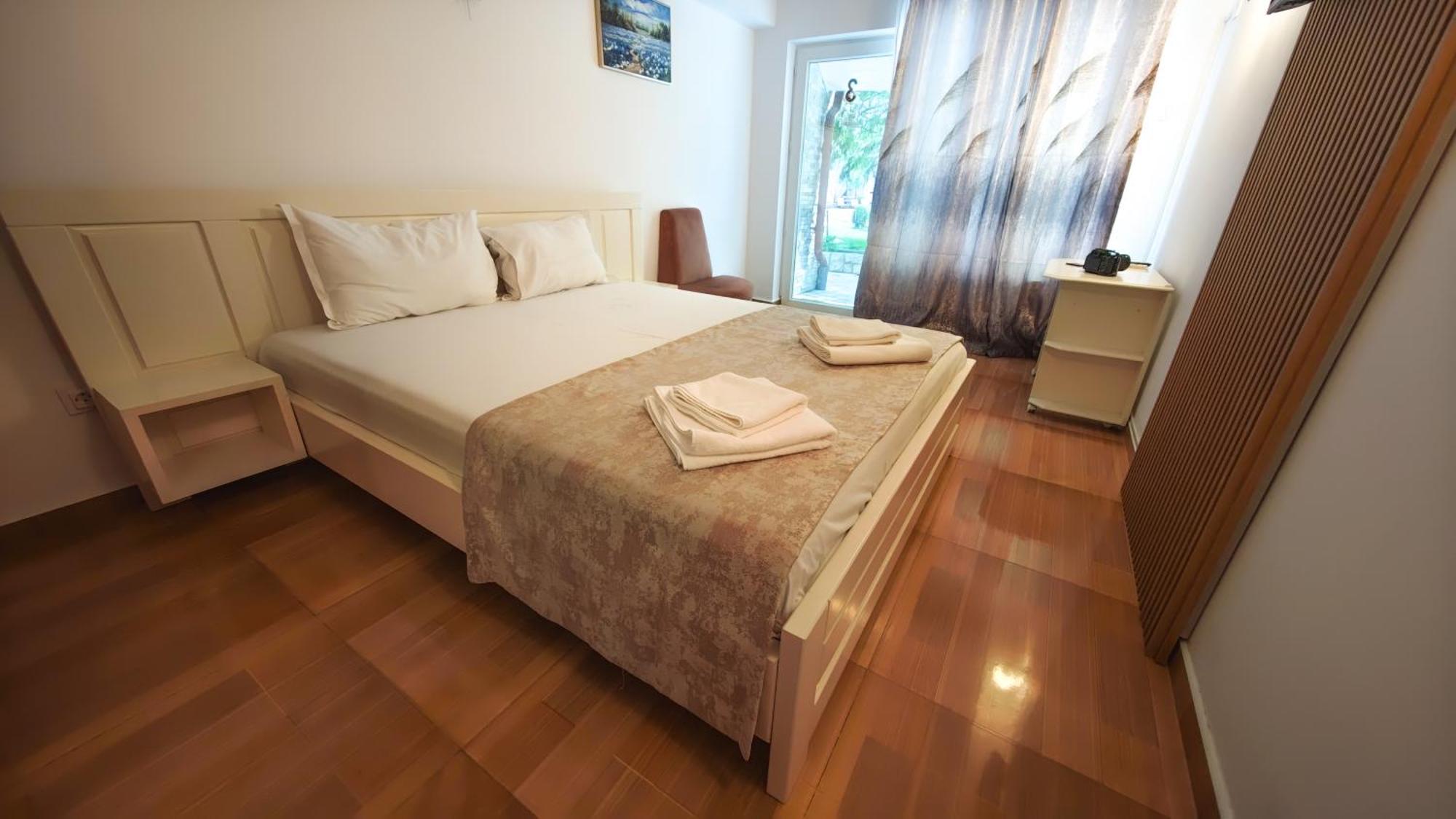 Steaua Apelor Family Resort Nufaru Ngoại thất bức ảnh