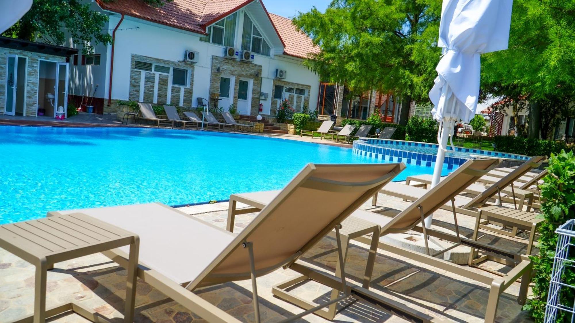 Steaua Apelor Family Resort Nufaru Ngoại thất bức ảnh